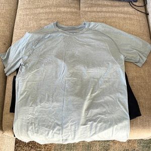 Mens Lululemon T Shirt XL